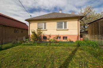 Útulný dom v malebnom prostredí obce Kysak